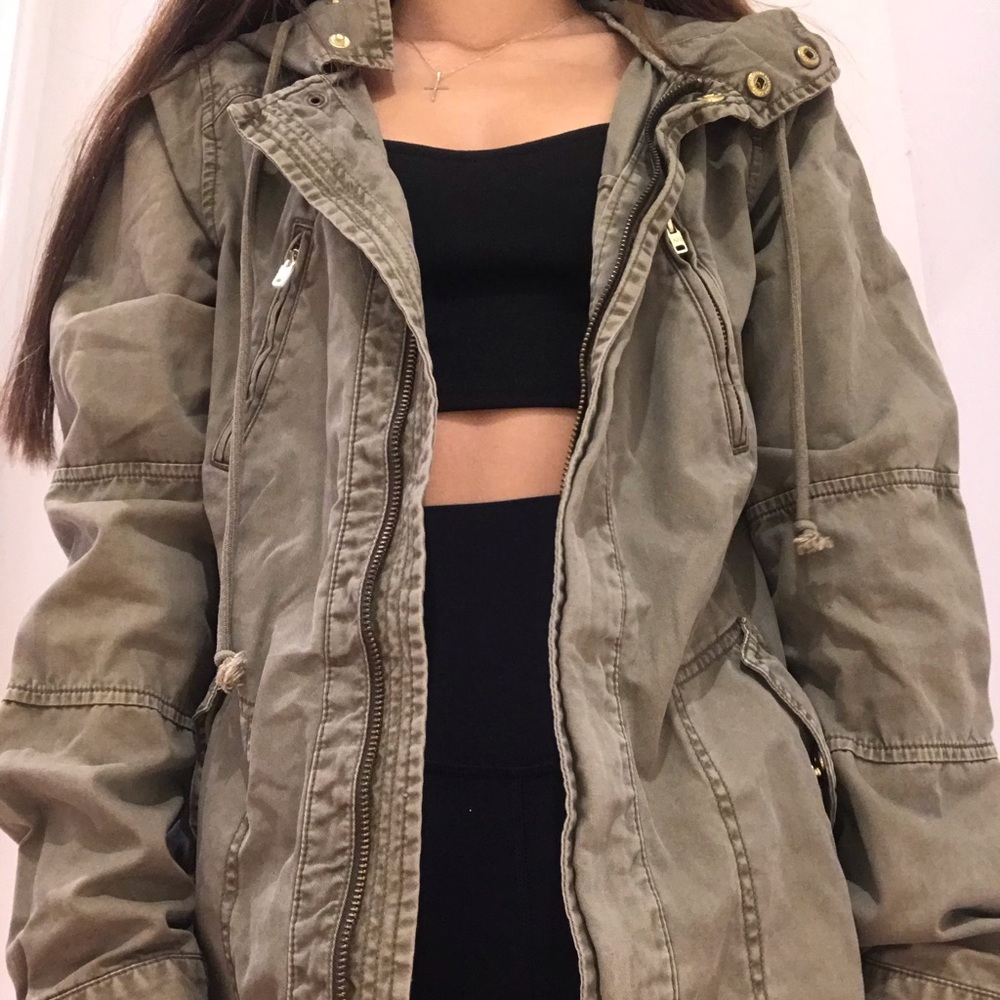 Cargo Jacket - Picture 4 of 4